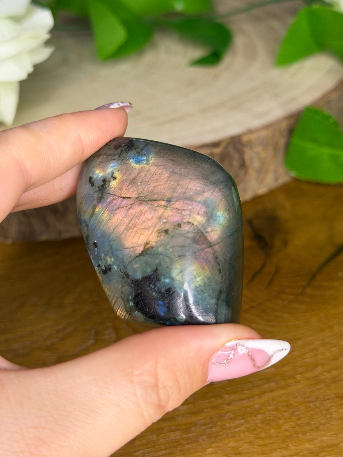 Labradorit Freiform Gelb