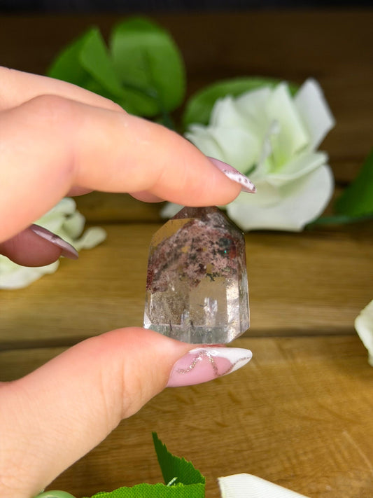 kleiner Gartenquarz Turm