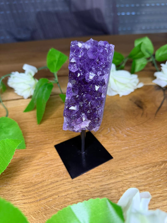 Amethyst auf Ständer