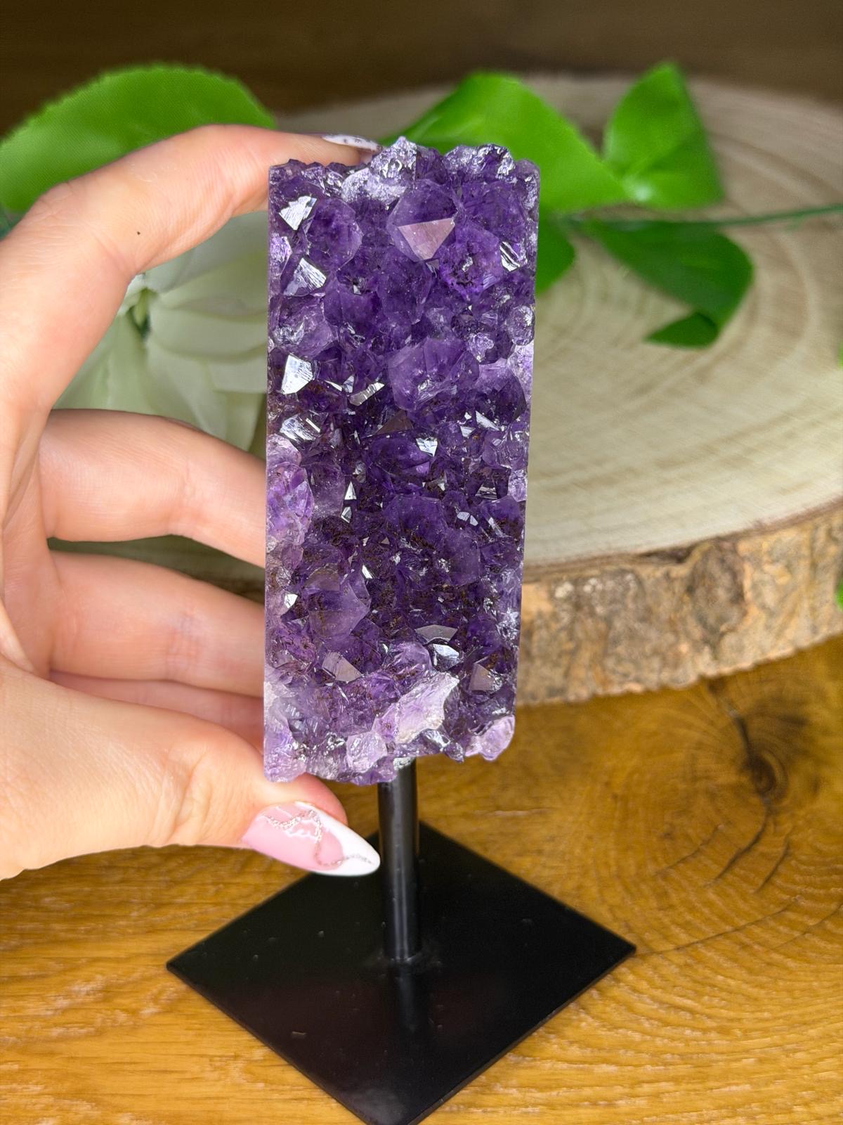 Amethyst auf Ständer